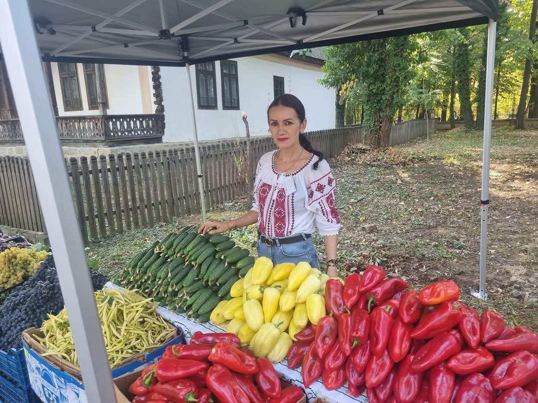 Vanzare de legume proaspete la stand