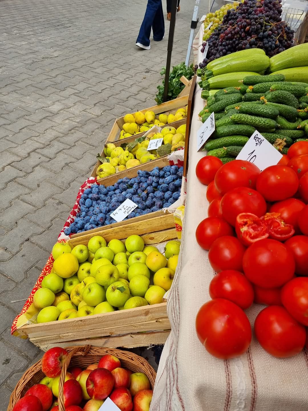 Diverse fructe si legume